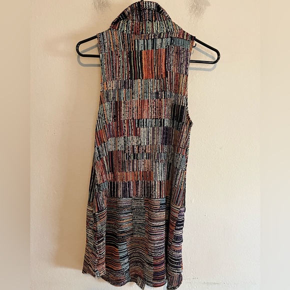 Damee Inc Multicolor Art To Wear Button Up Sleeveless Tunic PM - Picture 9 of 10